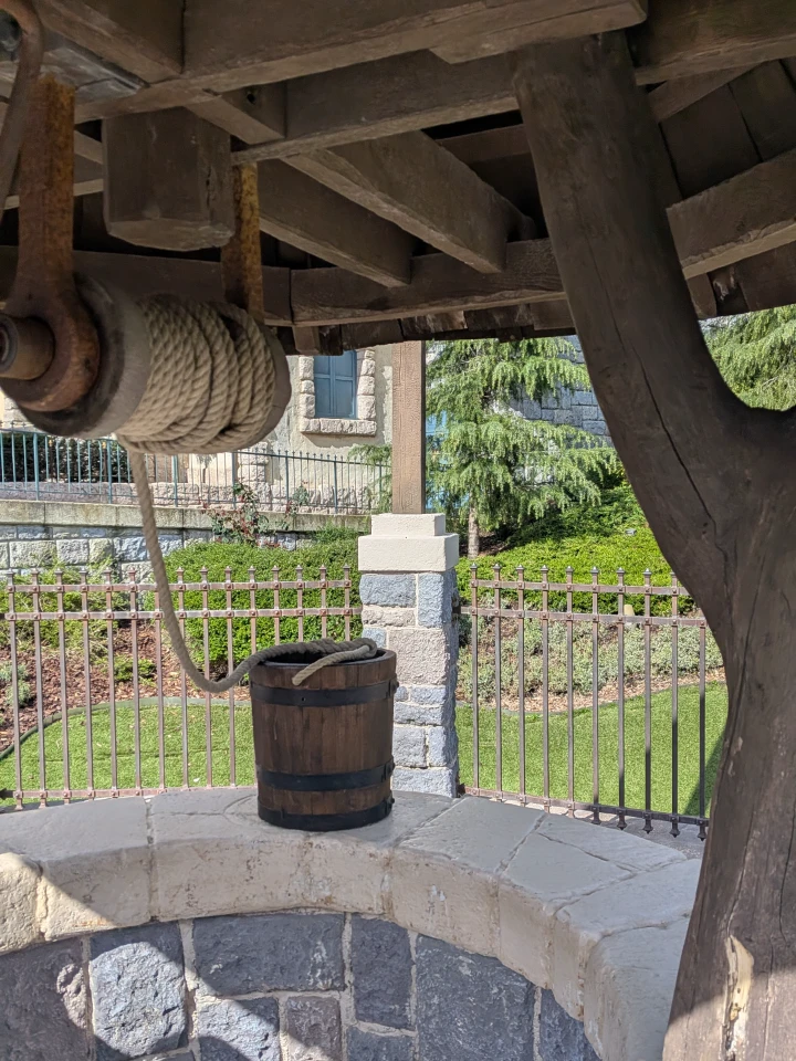 Snow White's Wishing Well - image 2