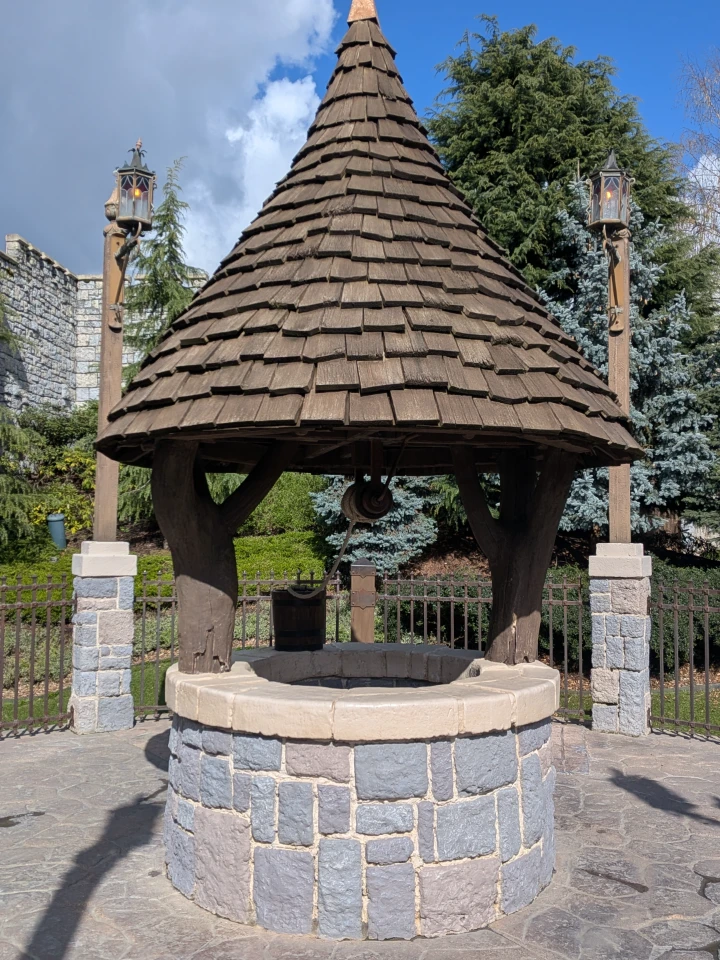 Snow White's Wishing Well - image 1