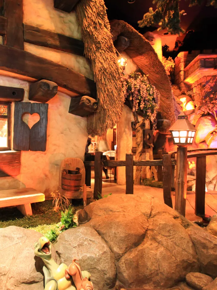 The Seven Dwarfs' True Cottage - image 2