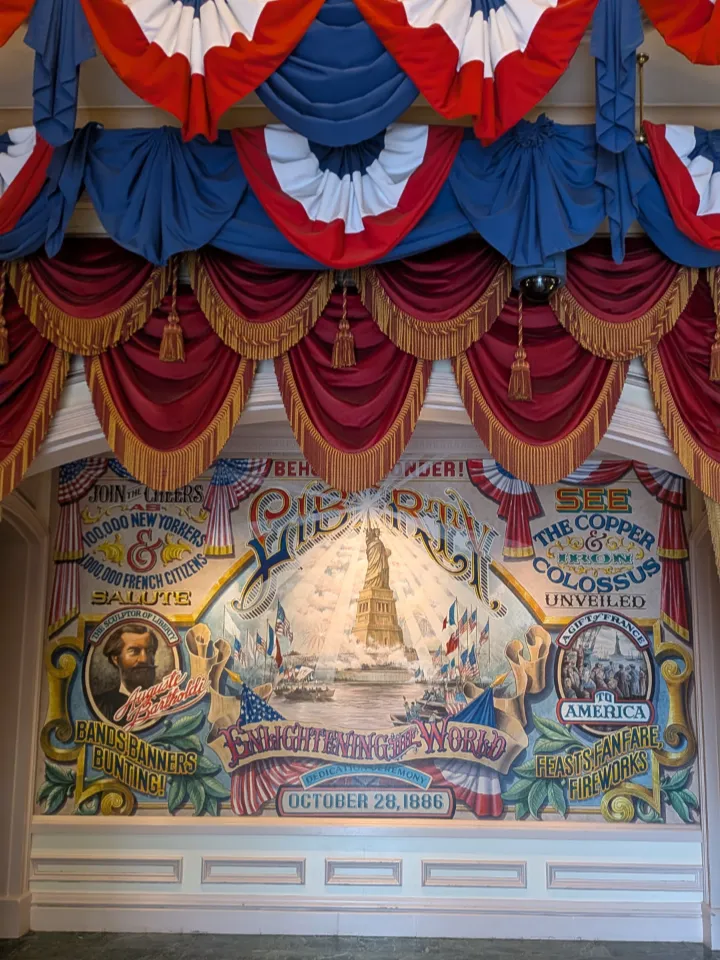 Statue of Liberty Diorama - image 1
