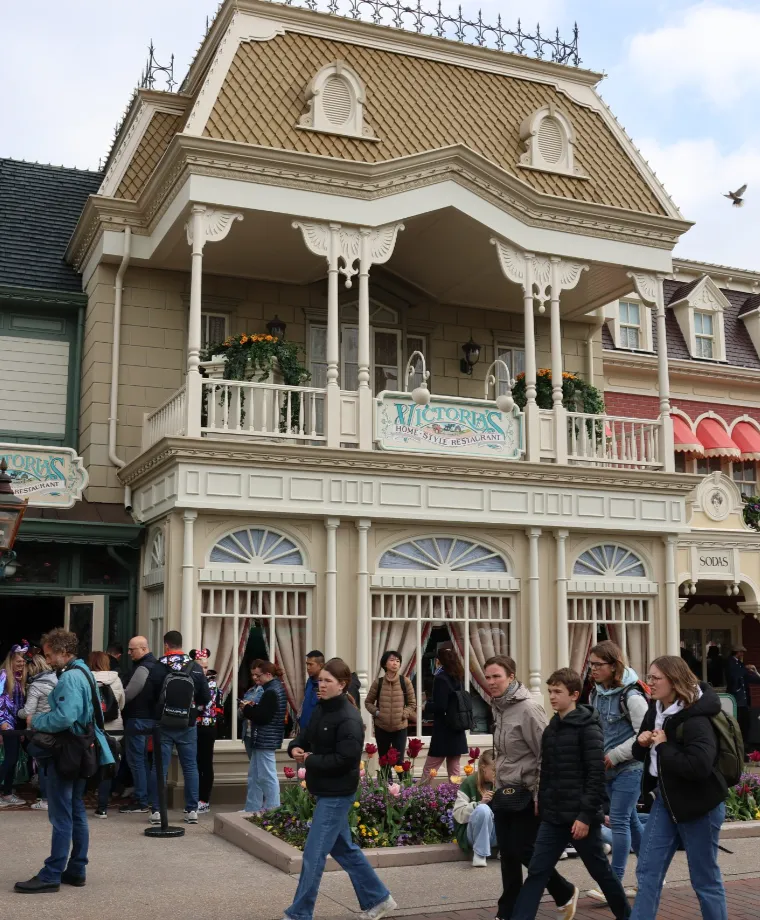 Victoria’s Home-Style Restaurant - image 2