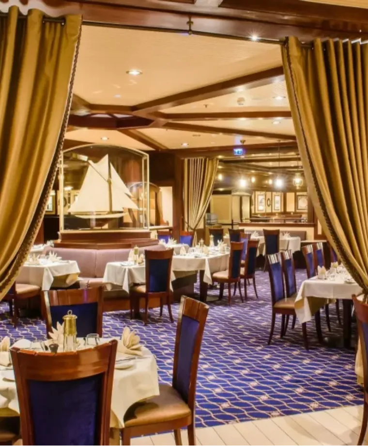 Yacht Club - image 2