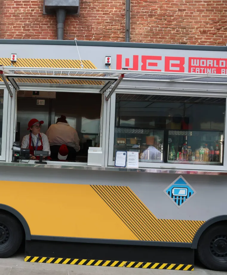 WEB Food Truck - image 2