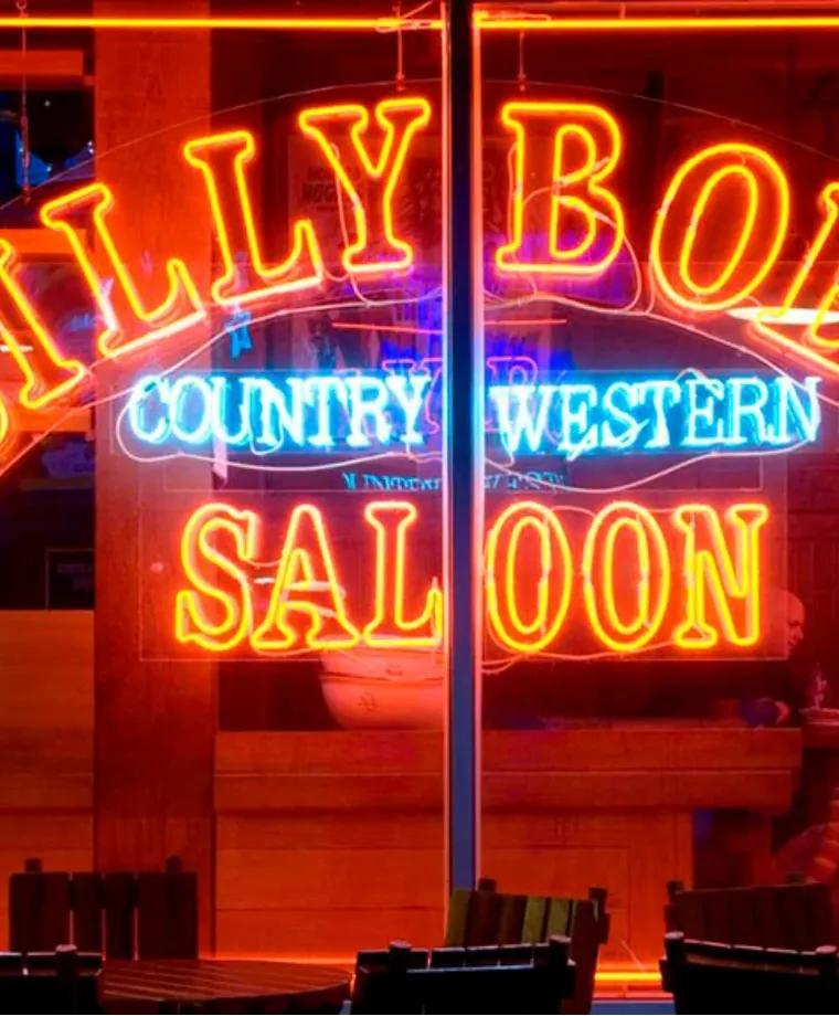 Billy Bob's Country Western Saloon - image 1