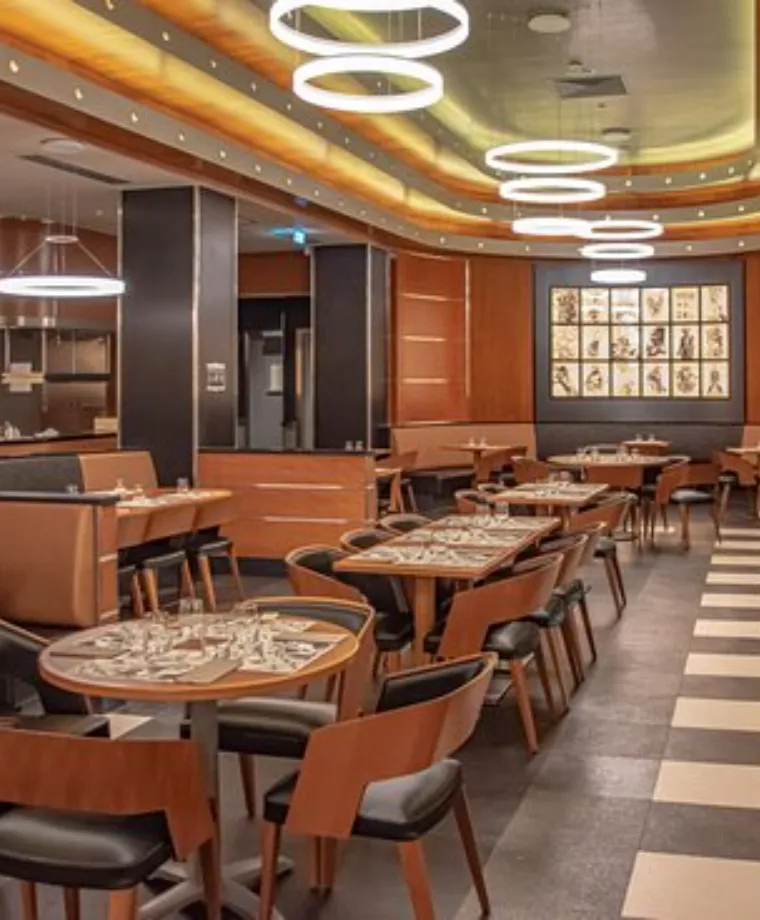 Downtown Restaurant - image 2