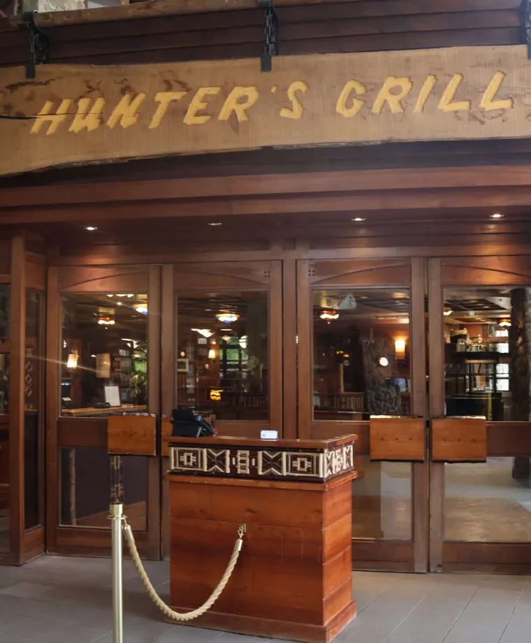 Hunter's Grill - image 1