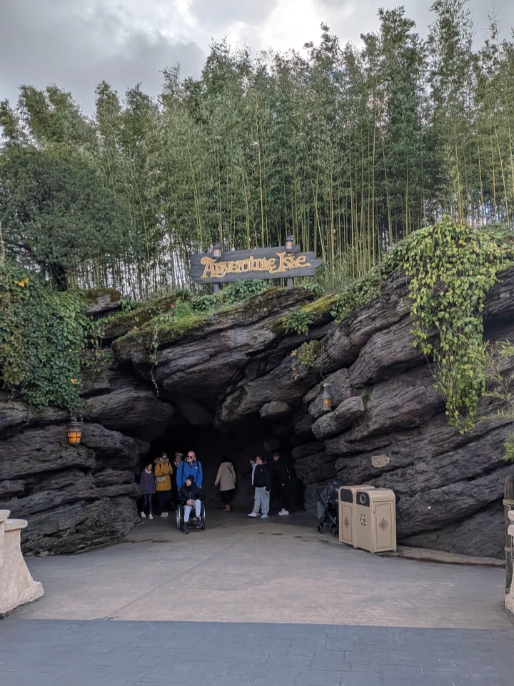 Adventure Isle - image 1