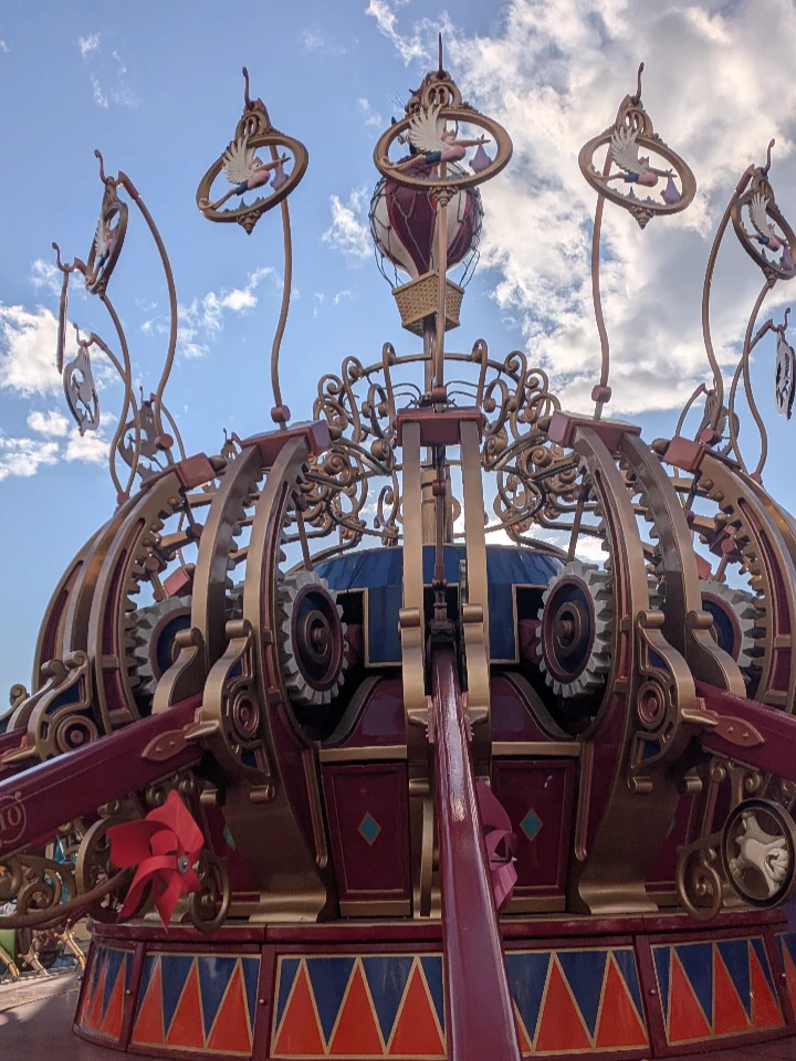 Dumbo the Flying Elephant - image 2