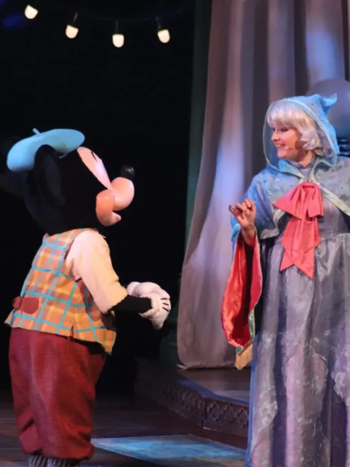 Mickey and the Magician - image 2